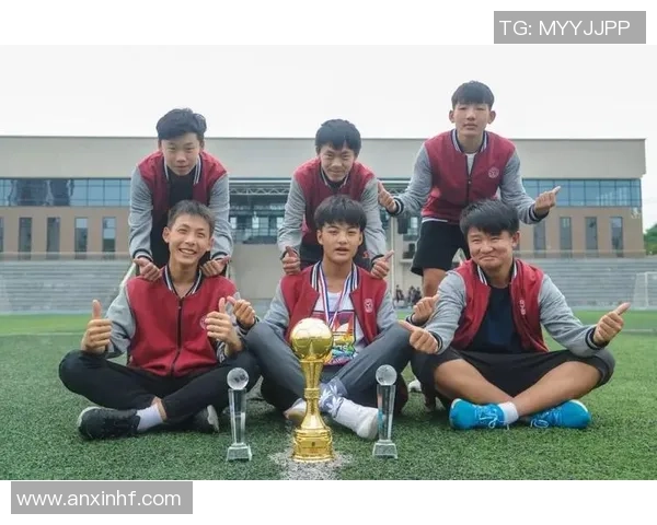 对话杨强:回顾足球生涯的起伏与梦想追逐之路 对话杨强:回顾足球生涯的起伏与梦想追逐之路